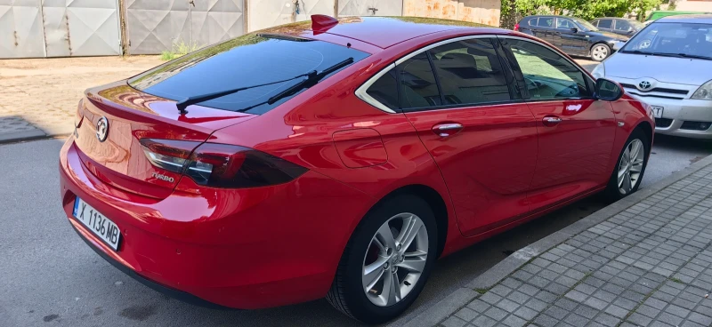 Opel Insignia 1.5 турбо, снимка 5 - Автомобили и джипове - 52598492
