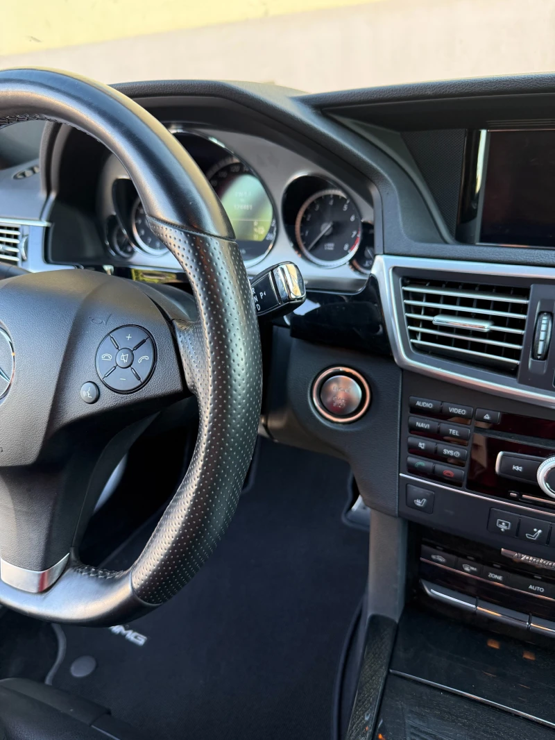 Mercedes-Benz E 350 AMG Sport 130000 км, снимка 17 - Автомобили и джипове - 51265151