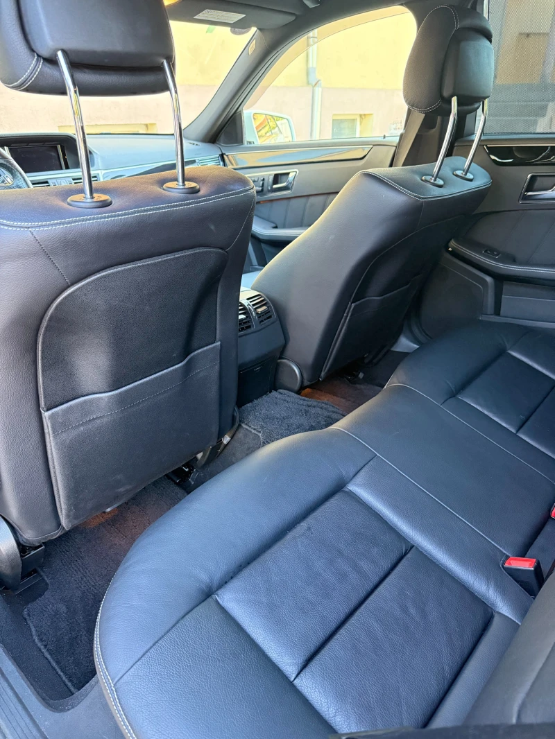 Mercedes-Benz E 350 AMG Sport 130000 км, снимка 14 - Автомобили и джипове - 51265151