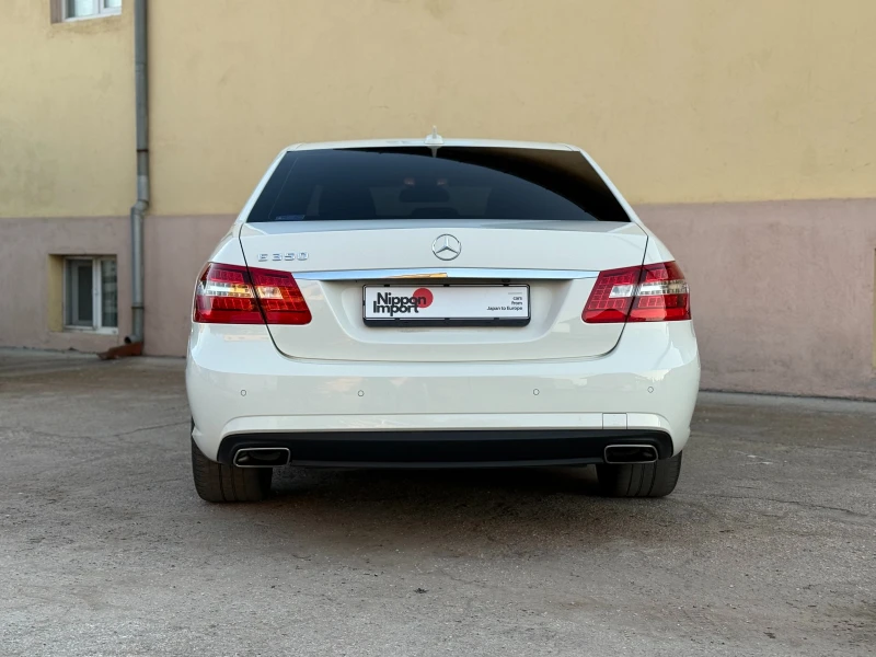 Mercedes-Benz E 350 AMG Sport 130000 км, снимка 4 - Автомобили и джипове - 51265151
