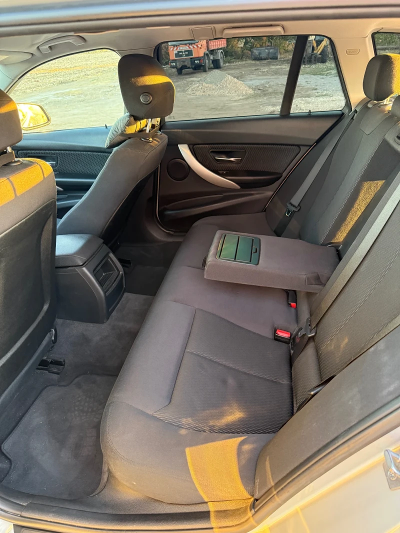 BMW 318, снимка 7 - Автомобили и джипове - 52374799