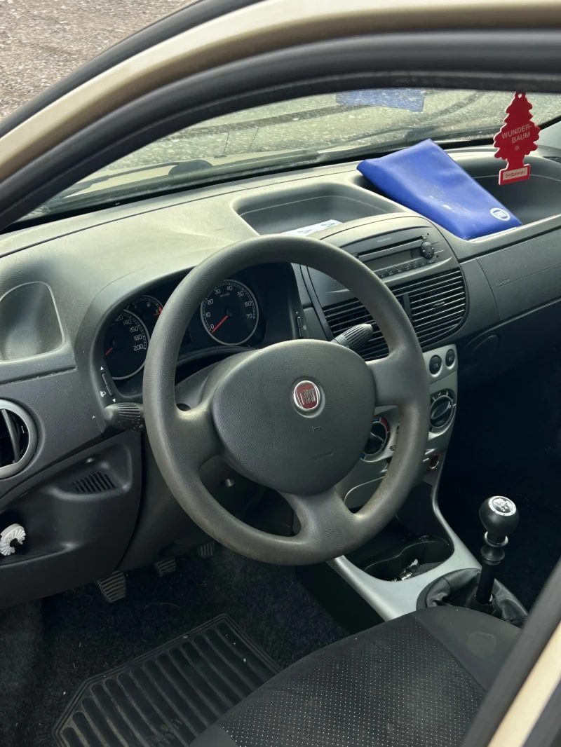 Fiat Punto, снимка 5 - Автомобили и джипове - 52581330