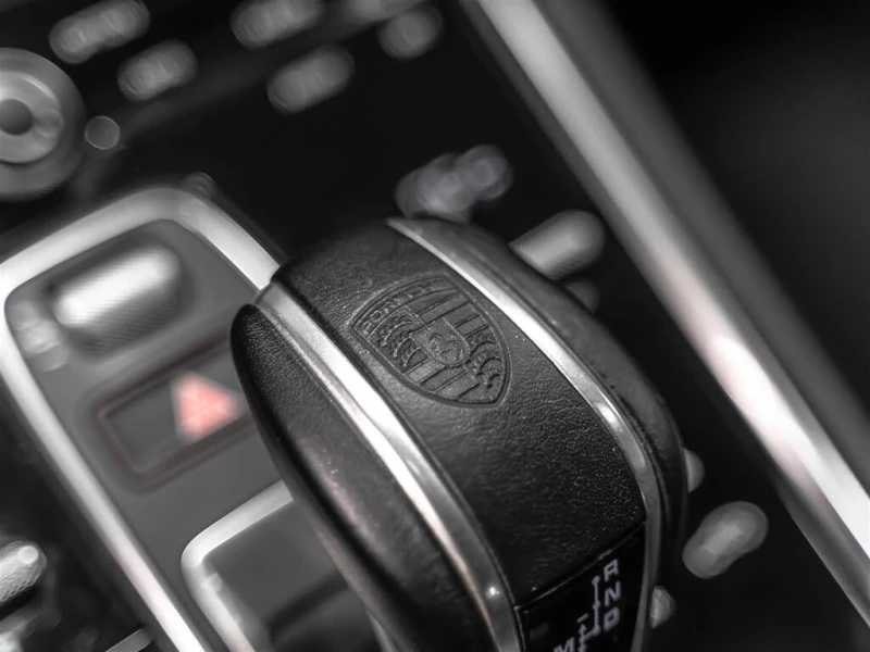 Porsche Panamera GTS* AWD* АвтоКредит* (ЦЕНА ДО БГ), снимка 16 - Автомобили и джипове - 52973745