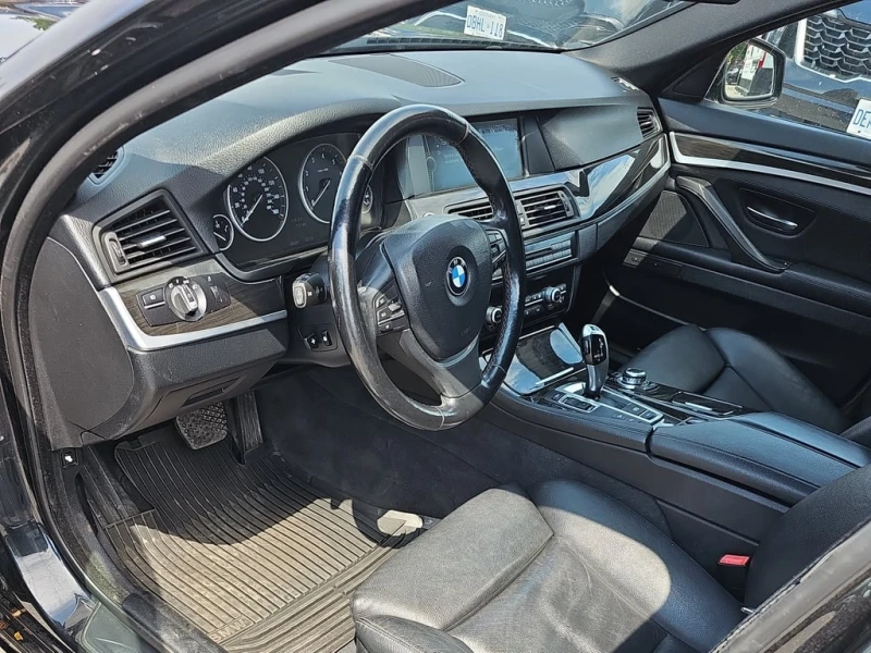 BMW 535 * 535i xDrive * CARFAX * БЕЗ ПЪРВОНАЧАЛНА ВНОСКА, снимка 5 - Автомобили и джипове - 53047389