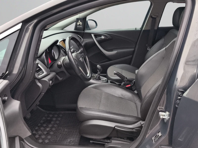Opel Astra J 1.4 (120 Hp) Turbo Ecotec EURO 5, снимка 11 - Автомобили и джипове - 53285118