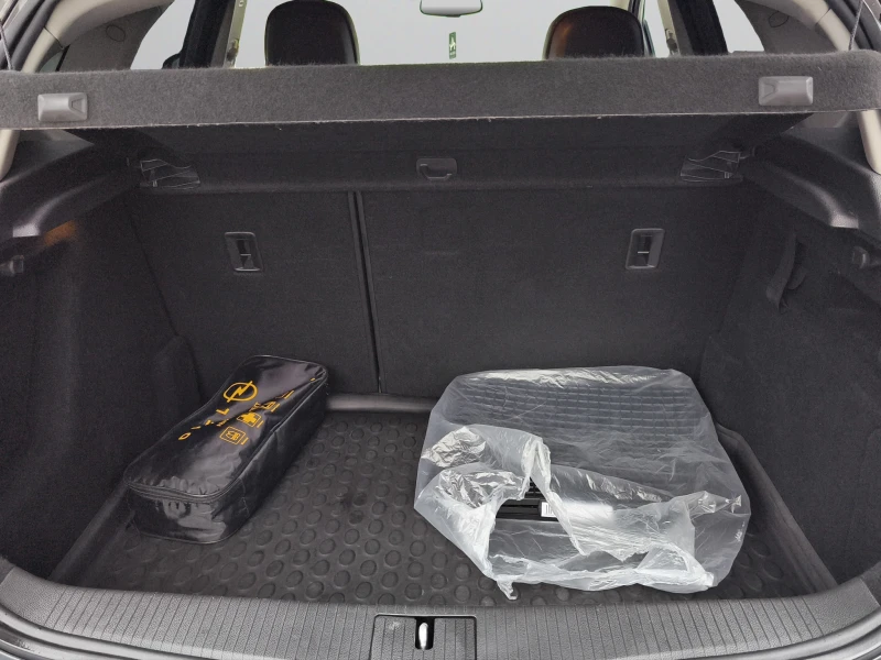 Opel Astra J 1.4 (120 Hp) Turbo Ecotec EURO 5, снимка 14 - Автомобили и джипове - 53285118
