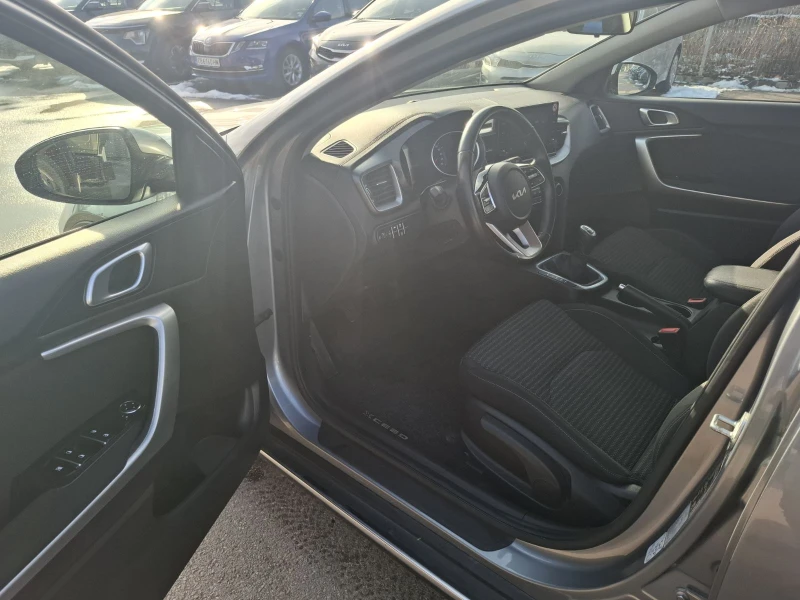 Kia XCeed 1.5 T-gdi Comfort Гаранция, снимка 9 - Автомобили и джипове - 53339907