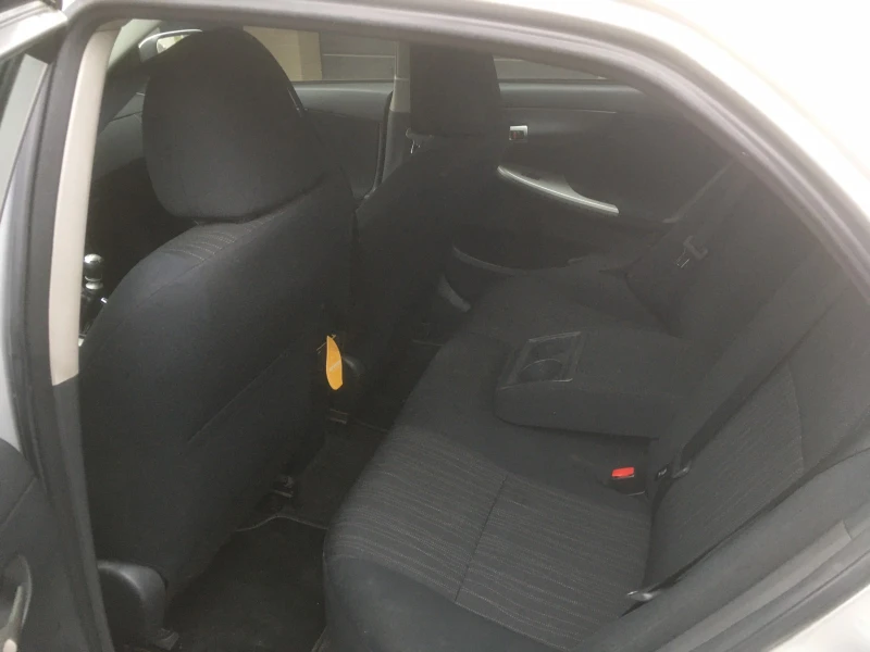 Toyota Corolla, снимка 7 - Автомобили и джипове - 53390961