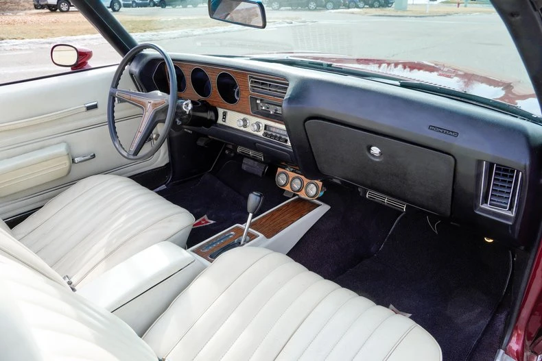 Pontiac Gto, снимка 8 - Автомобили и джипове - 53920051