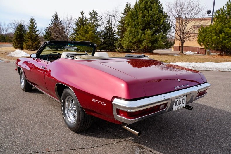 Pontiac Gto, снимка 3 - Автомобили и джипове - 53920051