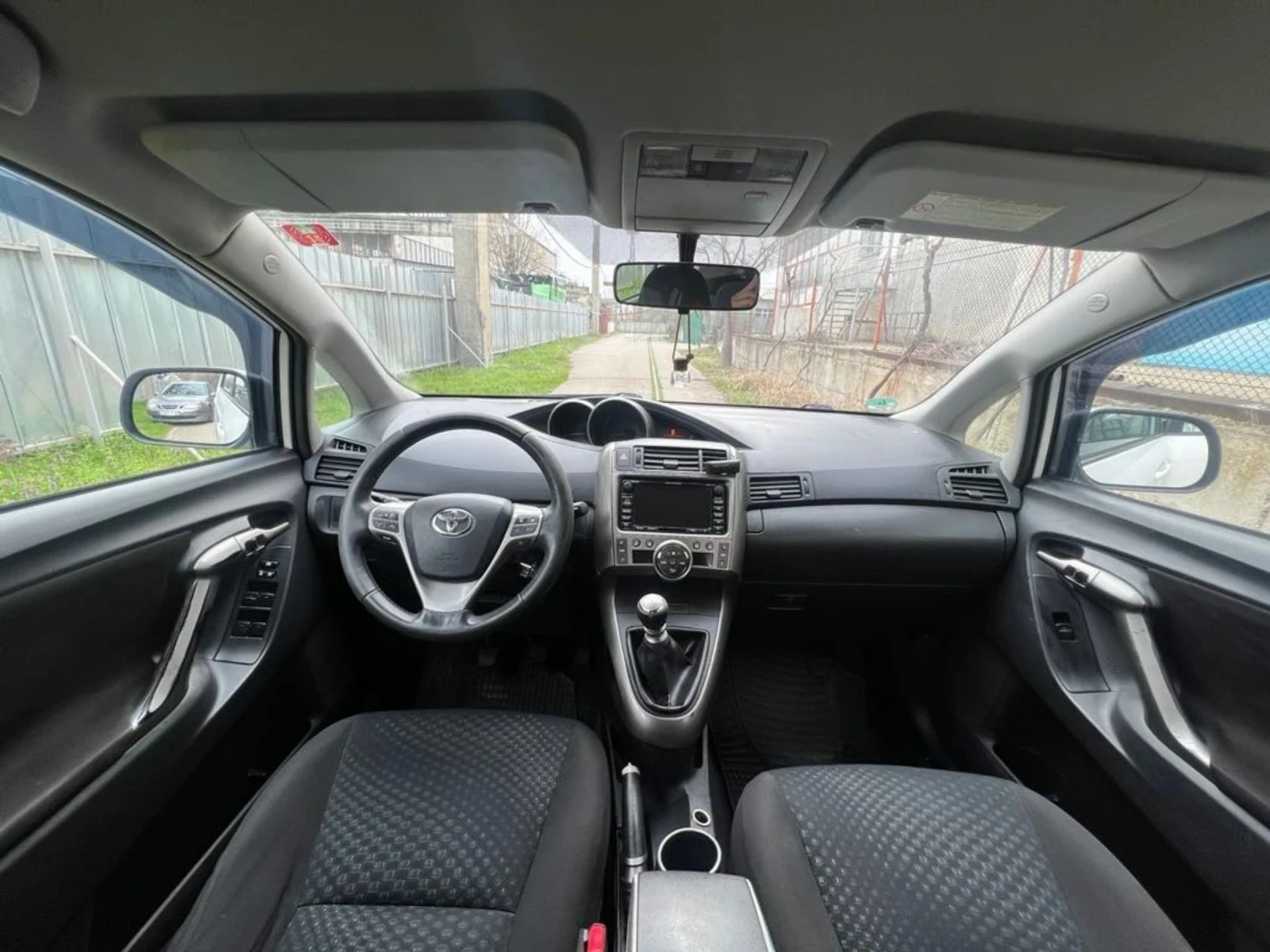 Toyota Verso НАВИ / КАМЕРА / ПЕЧКА - изображение 10