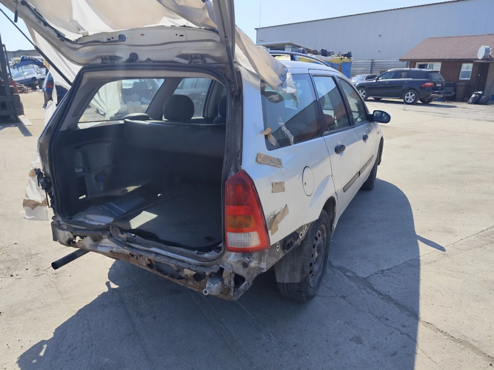 Ford Focus 1.4 - изображение 4