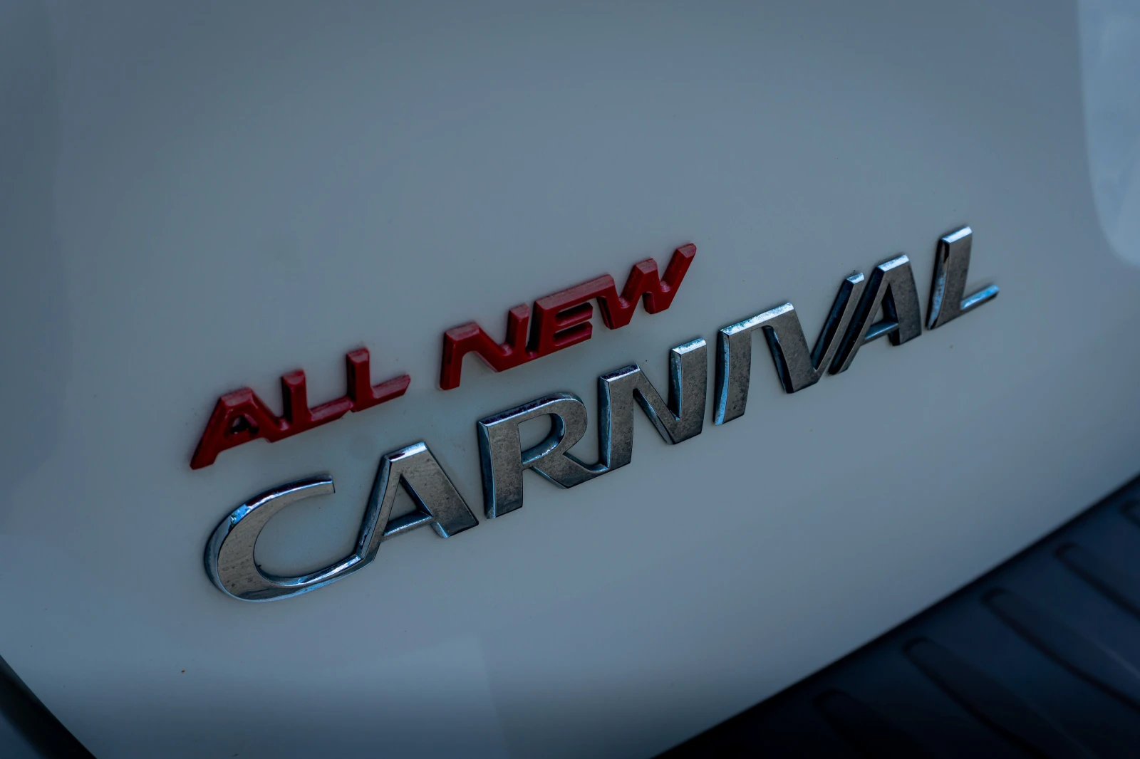 Kia Carnival 2.2 CRDi-9 МЕСТЕН-РЕАЛНИ КИЛОМЕТРИ-6М ГАРАНЦИЯ! - изображение 8