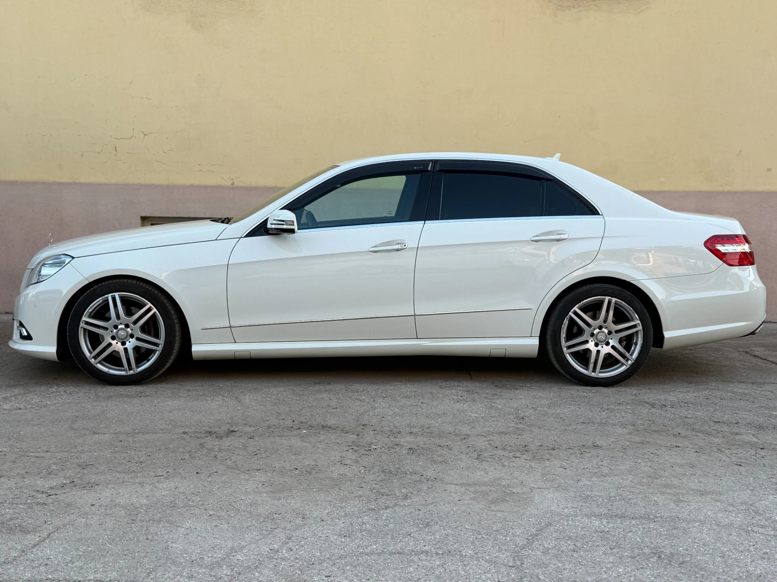 Mercedes-Benz E 350 AMG Sport Япония 124000км - изображение 8