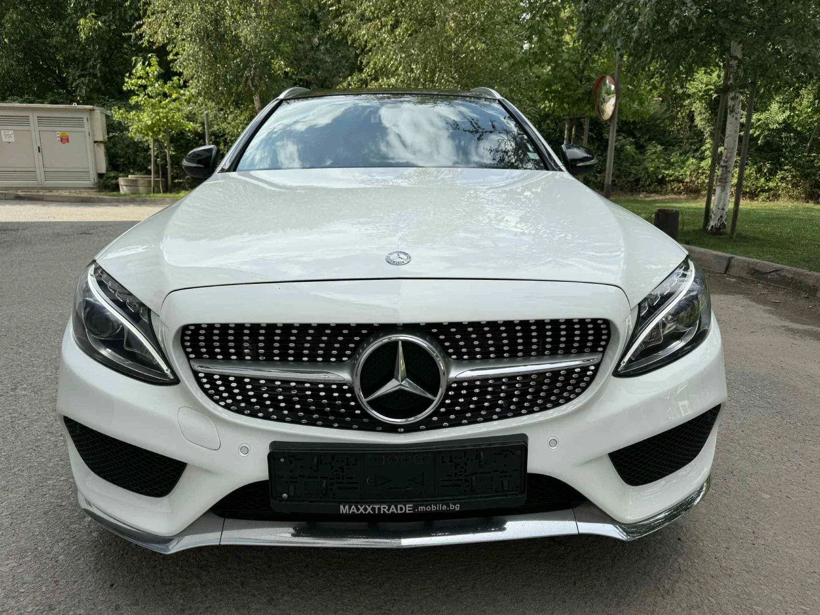 Mercedes-Benz C 250 AMG LINE / ПАНОРАМА / ПОДГРЕВ - изображение 2