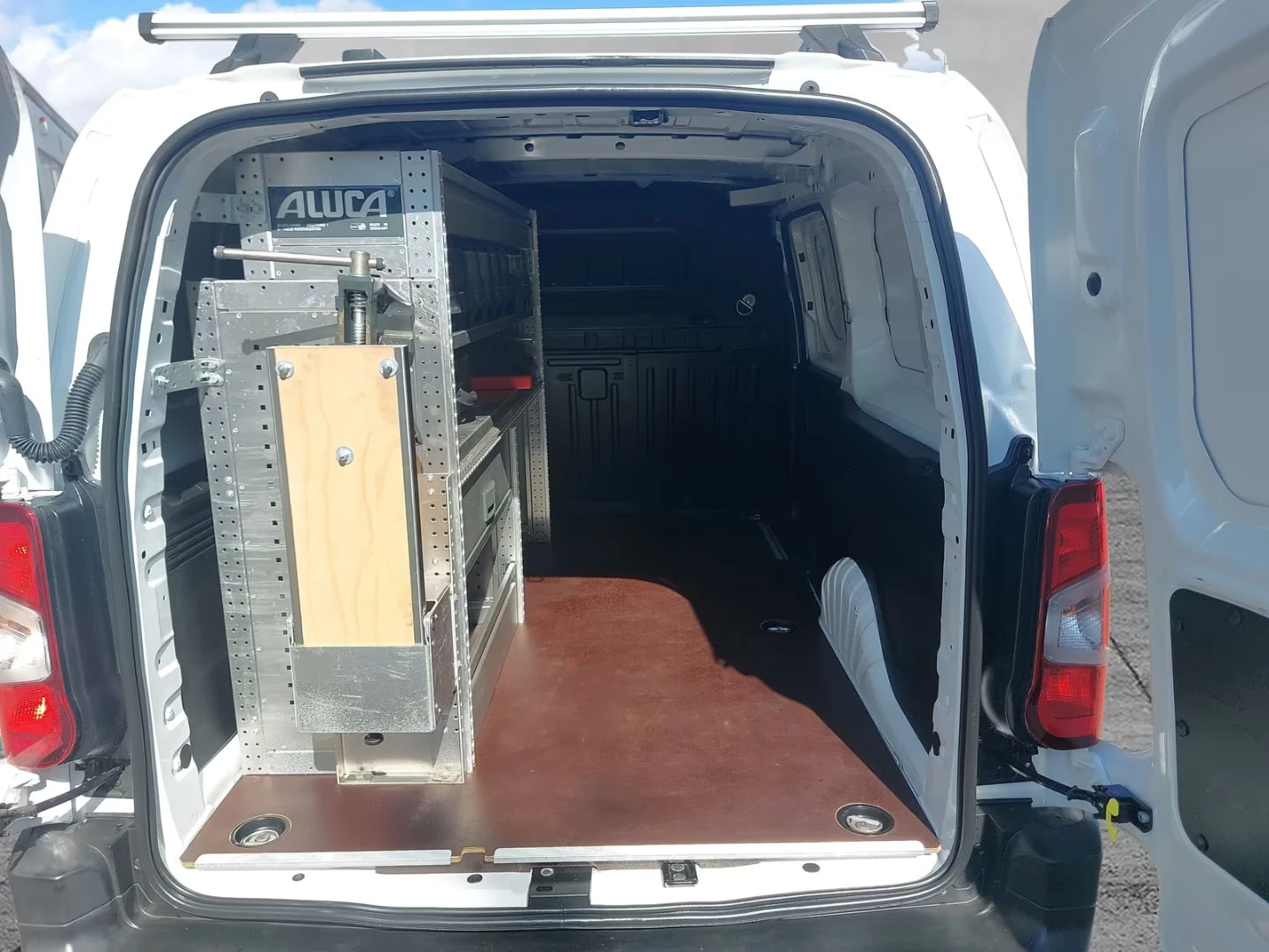 Opel Combo eCargo-XL/136HP/CAM/NAVI/LED/ACC/514g | Mobile.bg   13