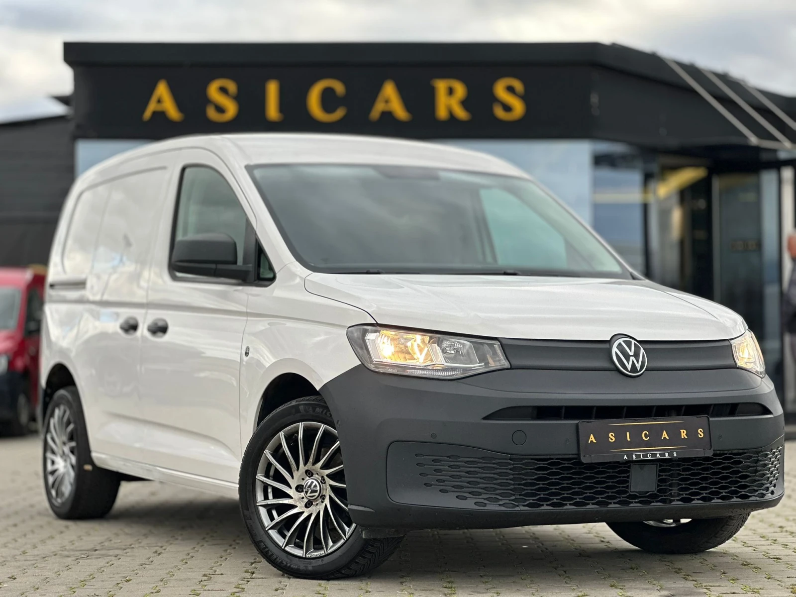 VW Caddy / 2.0 TDI / EURO 6 / TOP / - изображение 7