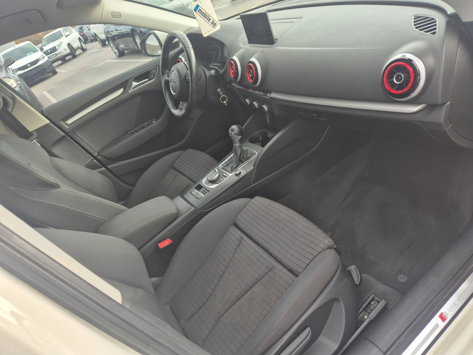 Audi A3 1.6 tdi S-LINE - изображение 8