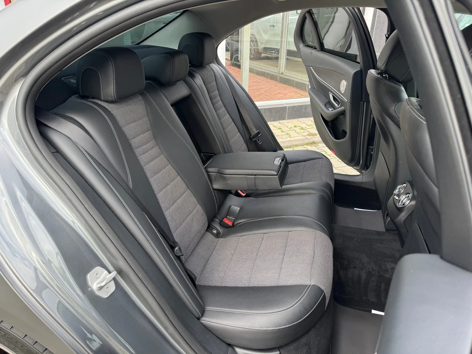 Mercedes-Benz E 220 FACELIFT#BRABUS#DESIGNO#DIGITAL#82500KM!!! | Mobile.bg   14