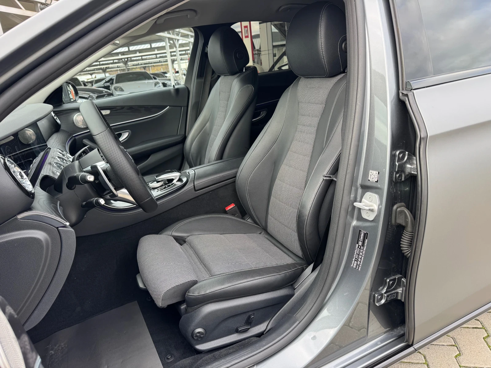 Mercedes-Benz E 220 FACELIFT#BRABUS#DESIGNO#DIGITAL#82500KM!!! - изображение 9