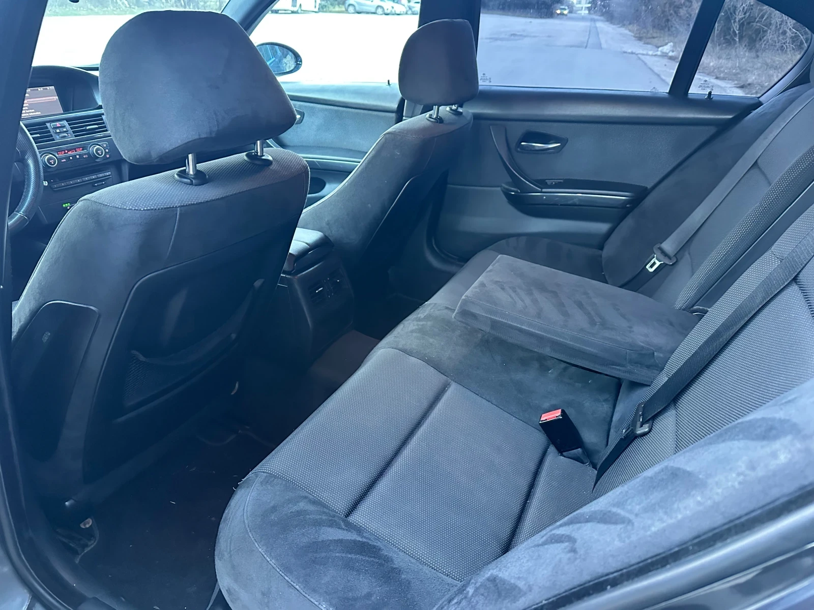 BMW 335 ///M-pack///, снимка 14 - Автомобили и джипове - 53299024