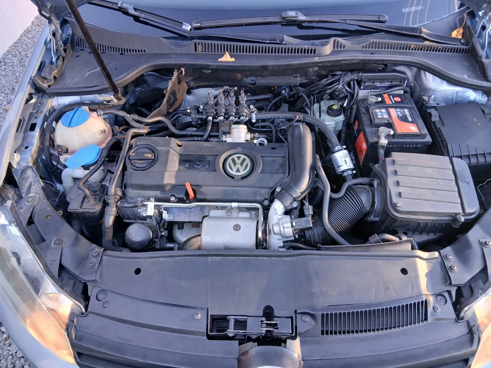 VW Golf 1.4 ТСИ - изображение 9