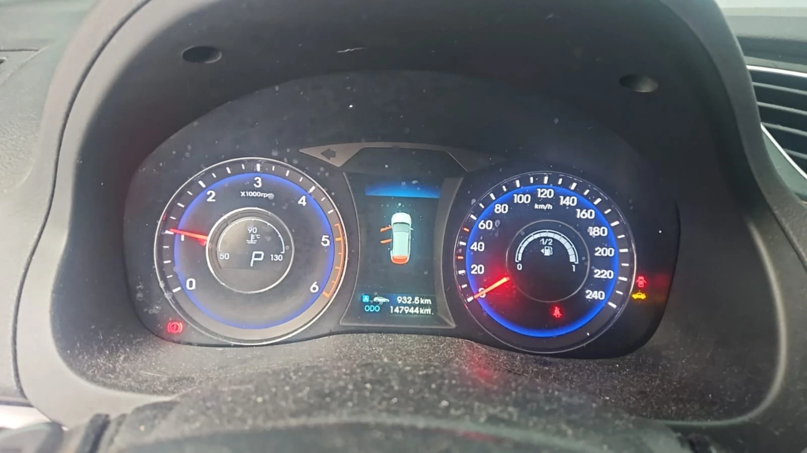 Hyundai I40 1.7d - изображение 7