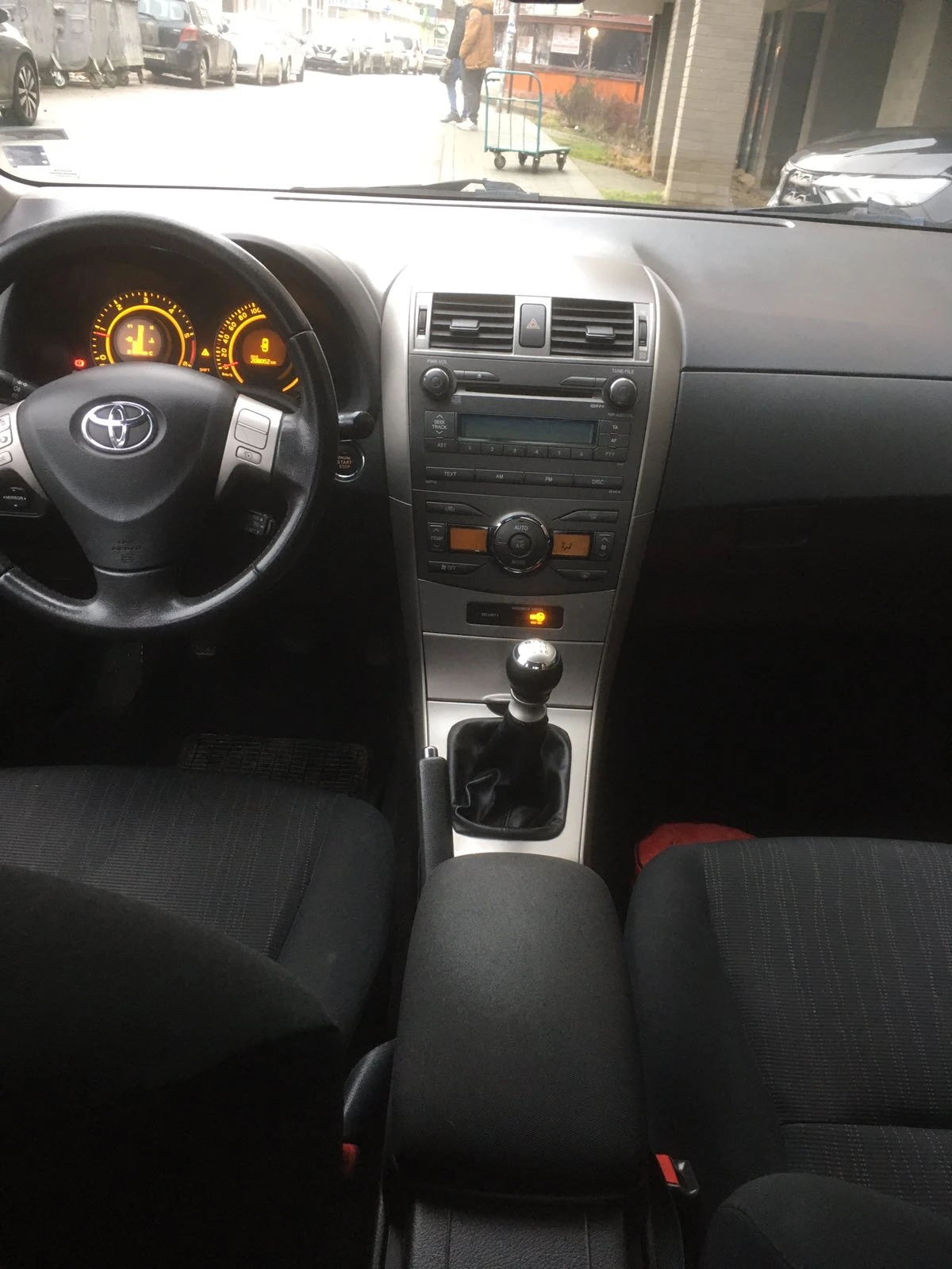 Toyota Corolla  - изображение 10