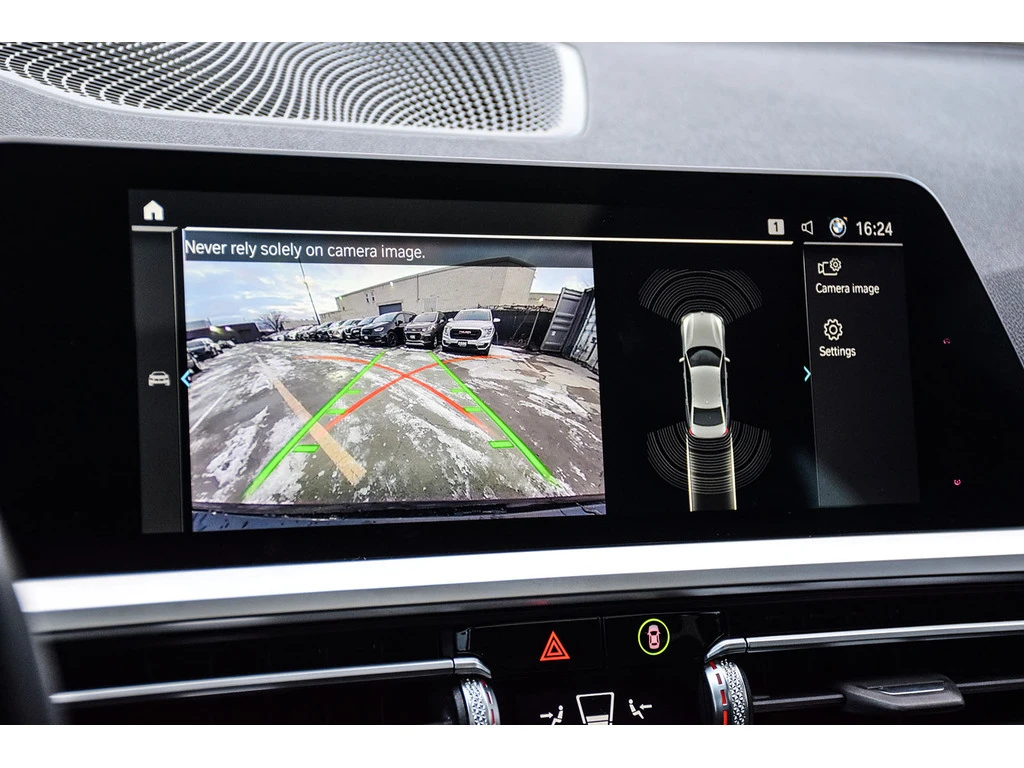 BMW 330 xDrive //M No Accident Prem Enhanced HUD Digi | Mobile.bg � ����������� 12