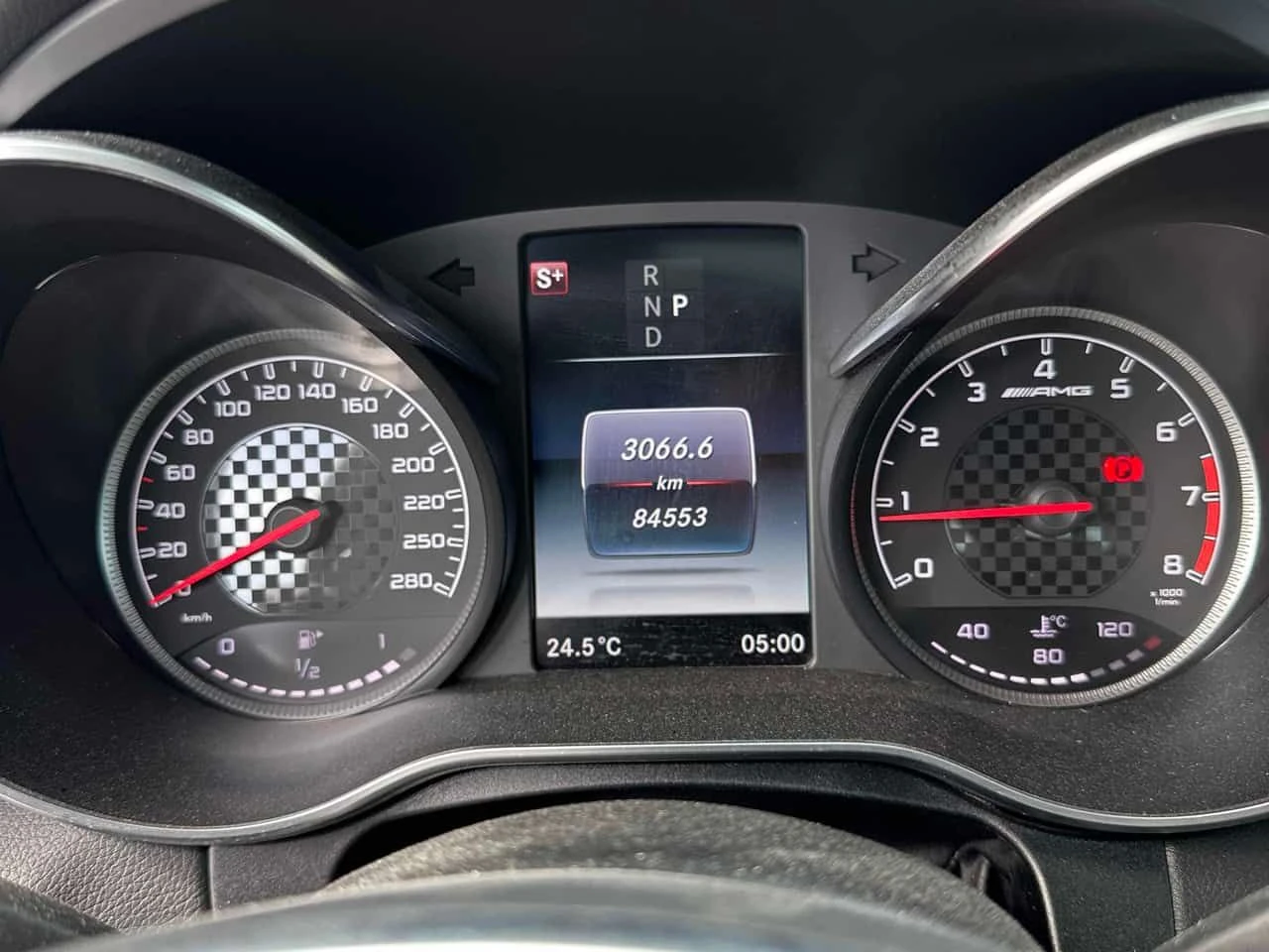 Mercedes-Benz C 43 AMG * HEAD-UP * DISTRONIC * 360 * KEYLESS * SUNROOF, снимка 8 - Автомобили и джипове - 54784689