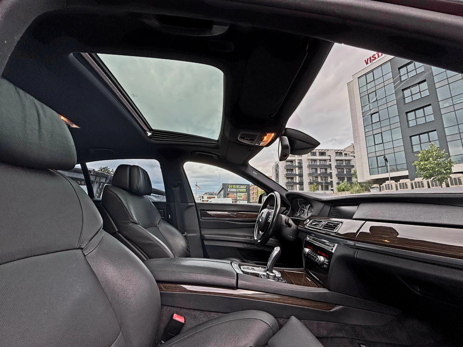 BMW 730  - сменени вериги, реални километри, вакум, FULL !, снимка 8 - Автомобили и джипове - 54888603