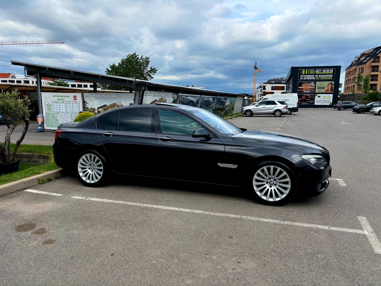 BMW 730  - сменени вериги, реални километри, вакум, FULL !, снимка 2 - Автомобили и джипове - 54888603