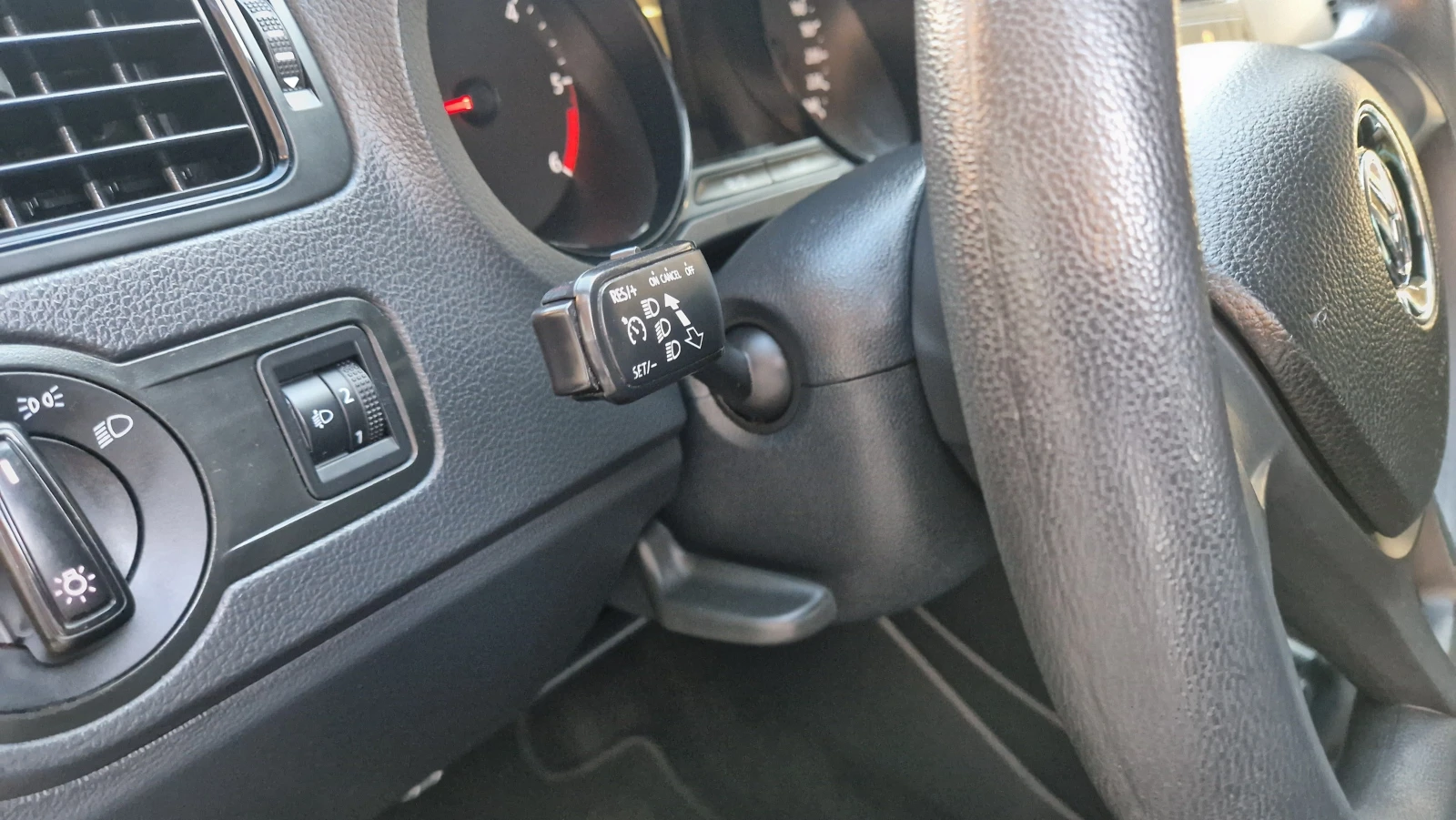 VW Polo 1.4TDI, снимка 10 - Автомобили и джипове - 55052360