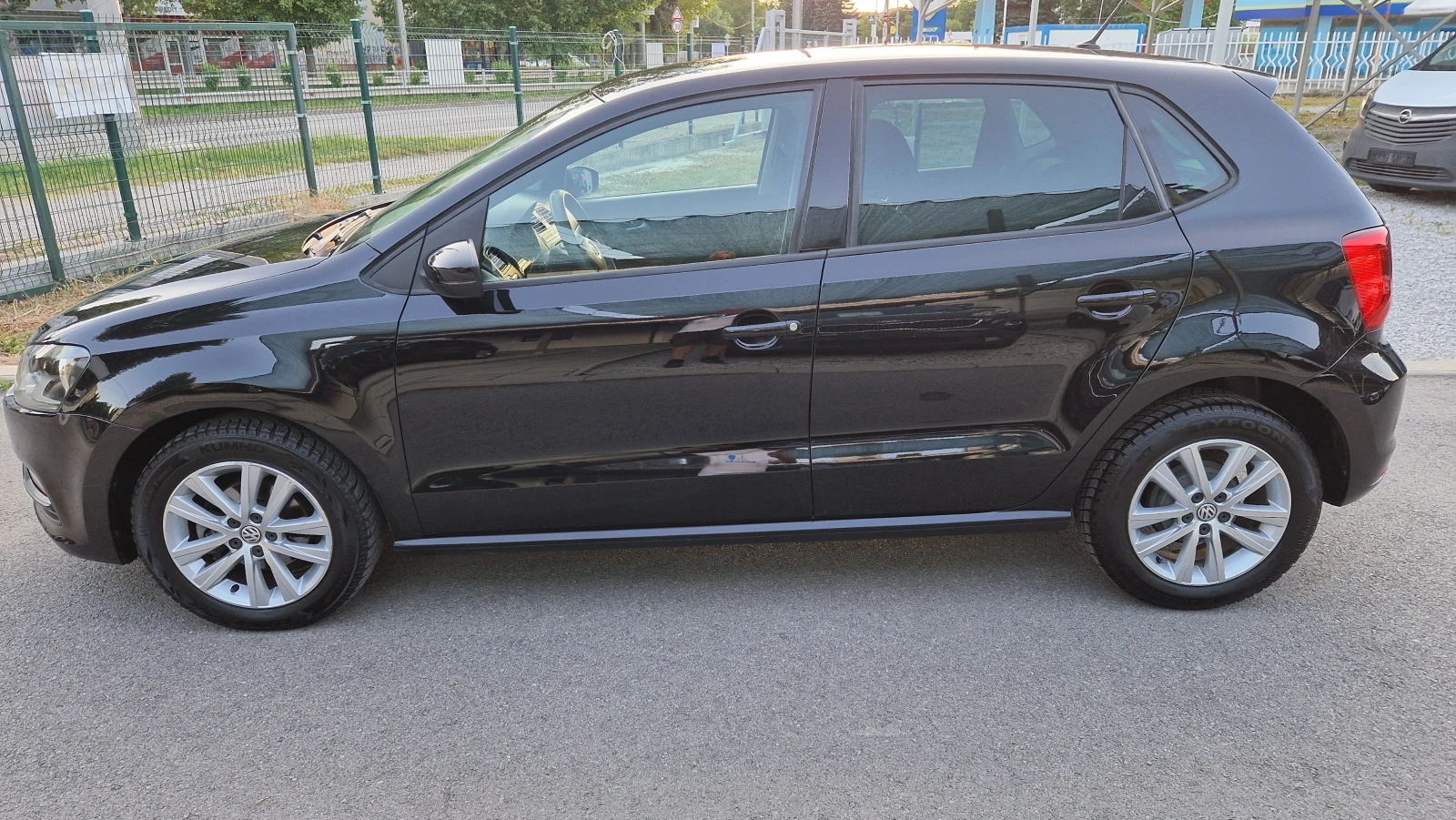 VW Polo 1.4TDI, снимка 5 - Автомобили и джипове - 55052360