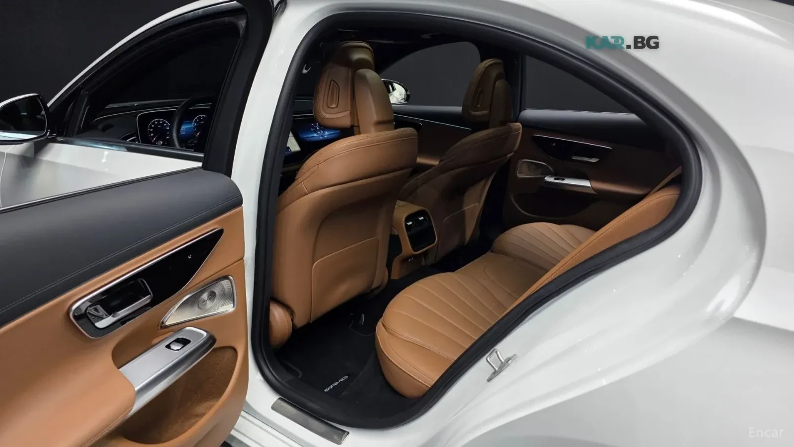 Mercedes-Benz E 300 4MATIC* AMG-LINE* �����* ���������* 360* ����*  | Mobile.bg � ����������� 4