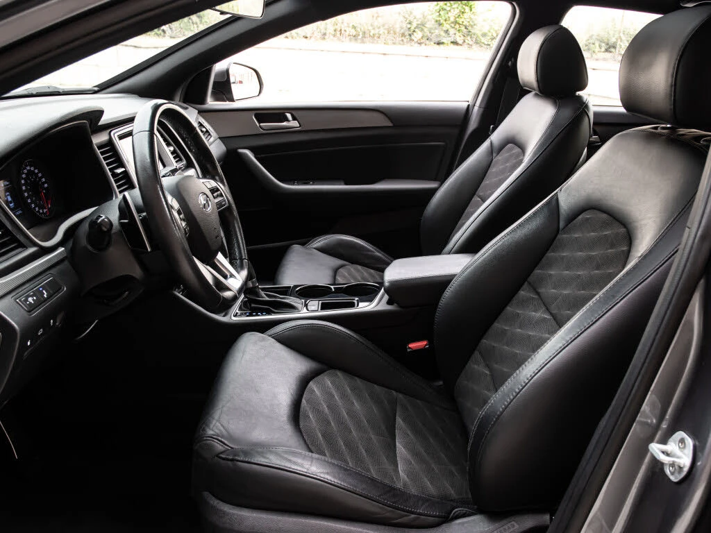 Hyundai Sonata Мъртва точка | Carplay | Keyless, снимка 9 - Автомобили и джипове - 55645744