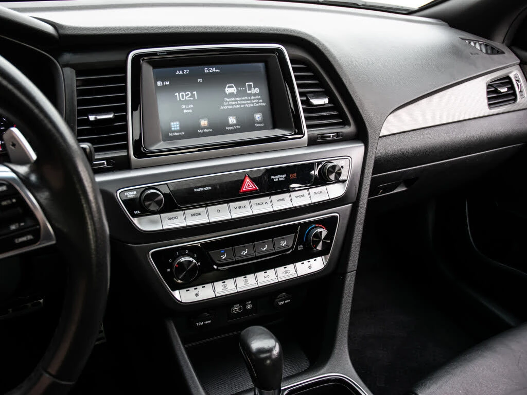 Hyundai Sonata Мъртва точка | Carplay | Keyless, снимка 12 - Автомобили и джипове - 55645744