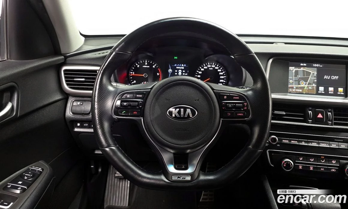 Kia K5 1.7 Diesel Prestige, снимка 13 - Автомобили и джипове - 55669041