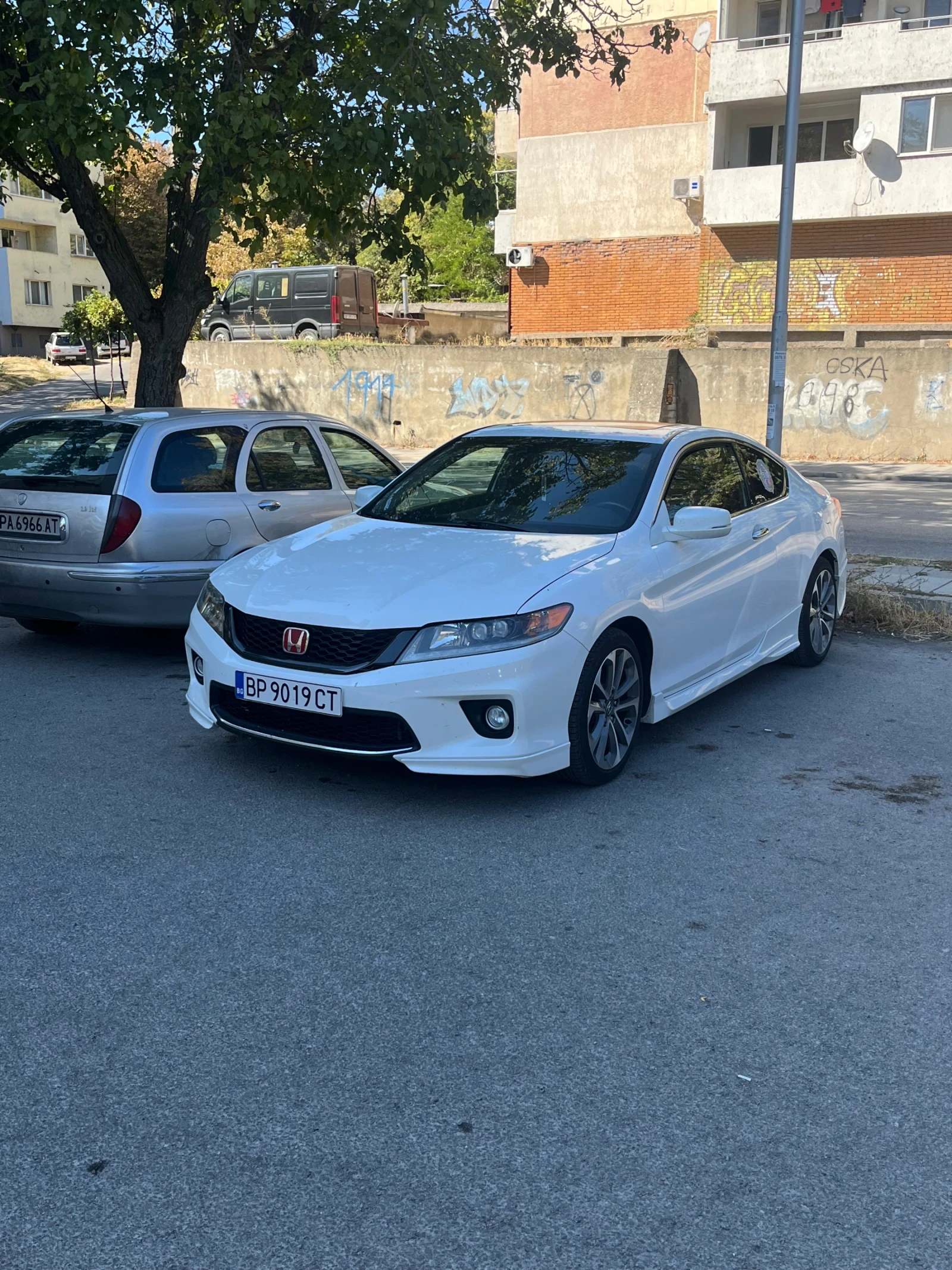 Honda Accord 3.5 V6 Manual, снимка 15 - Автомобили и джипове - 55901937