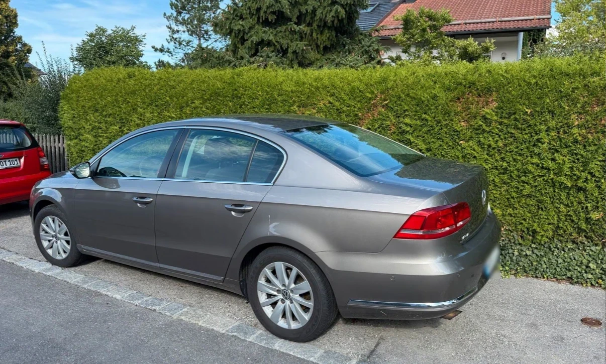 VW Passat 1.4 TSI Lim, снимка 6 - Автомобили и джипове - 55956332