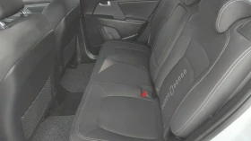 Kia Sportage 1, 6 ГАЗ/БЕНЗИН, снимка 3