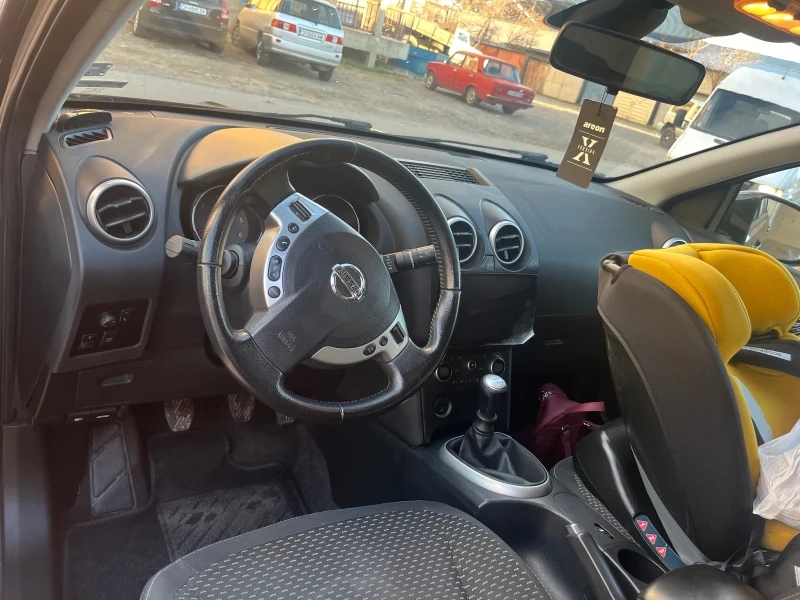 Nissan Qashqai, снимка 5 - Автомобили и джипове - 52462903