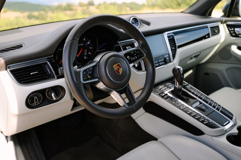 Porsche Macan GTS Premium Plus Package , снимка 7 - Автомобили и джипове - 51904426