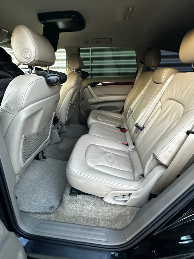 Audi Q7 3.0//DVD//Automatic//, снимка 12 - Автомобили и джипове - 52721395