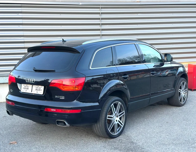 Audi Q7 3.0//DVD//Automatic//, снимка 5 - Автомобили и джипове - 52721395