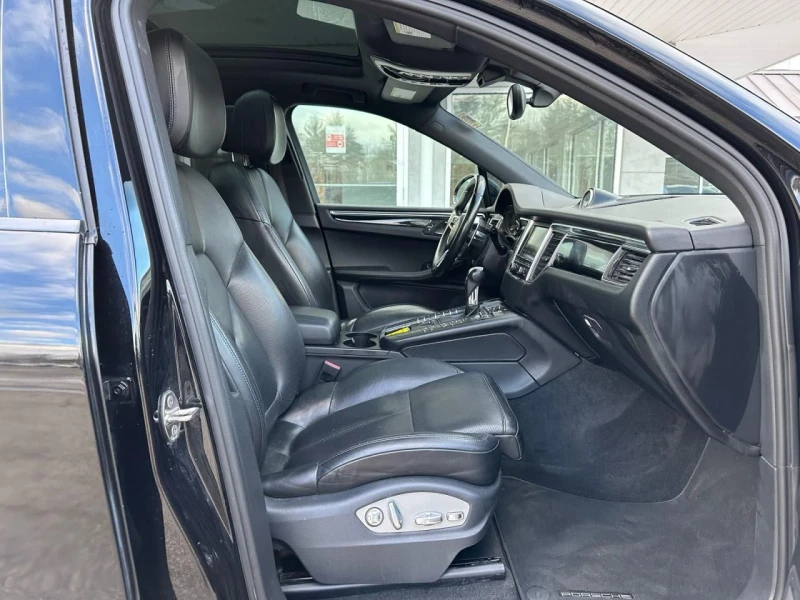 Porsche Macan, снимка 5 - Автомобили и джипове - 52998654