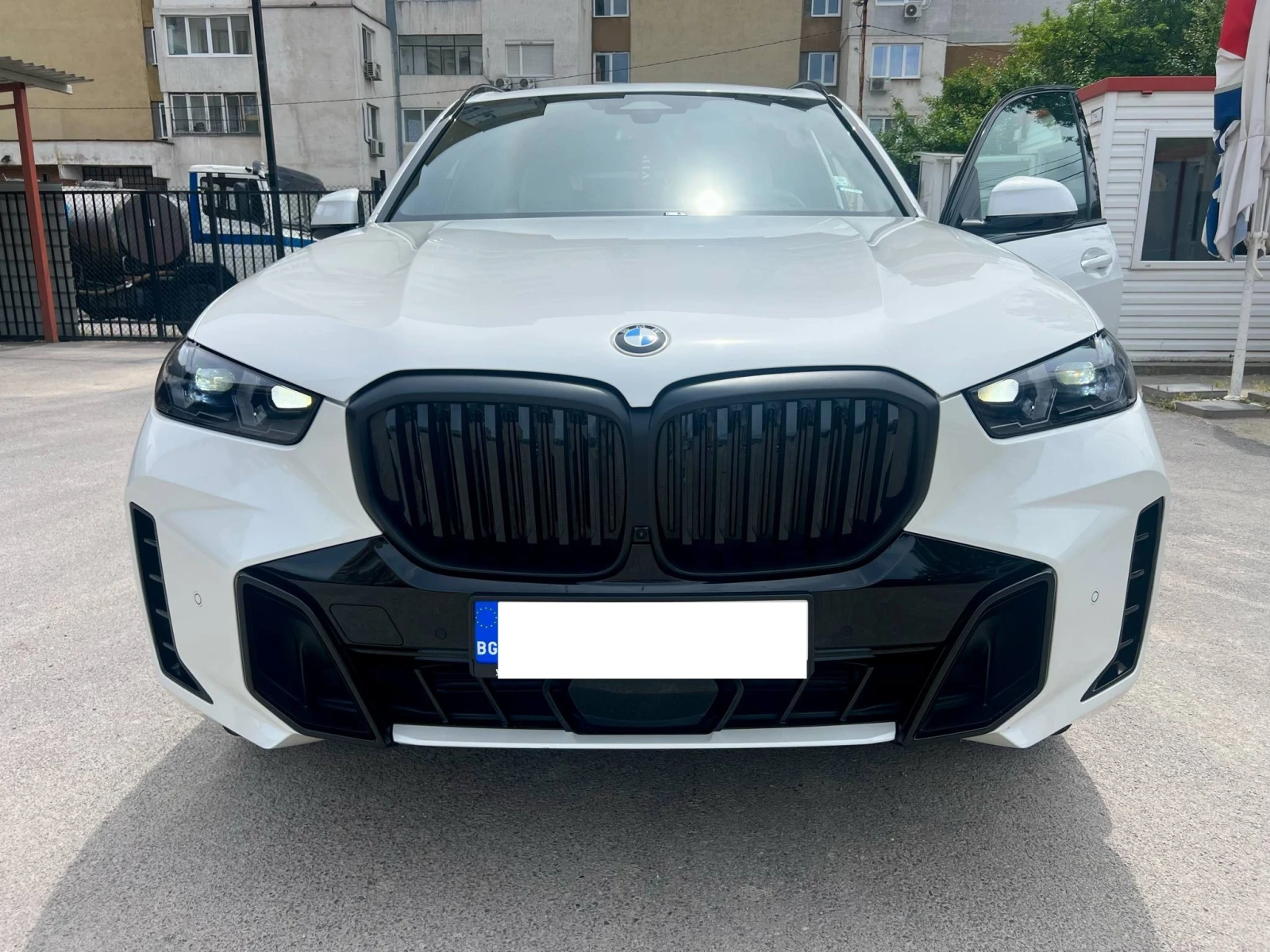 BMW X5 40I / M-SPORT/ xDrive / H&K/ LASER/Собствен лизинг - изображение 2