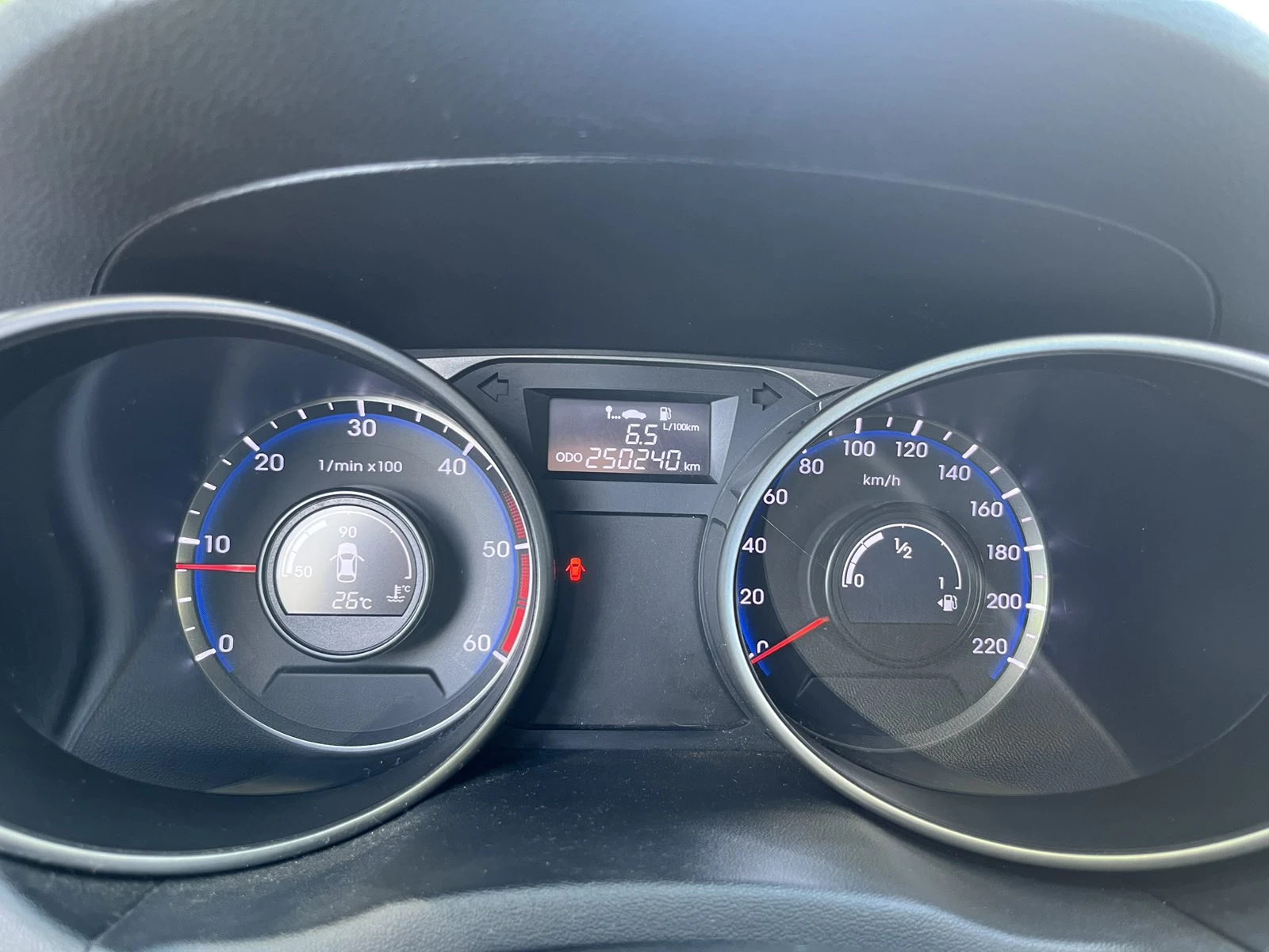 Hyundai IX35  - изображение 6