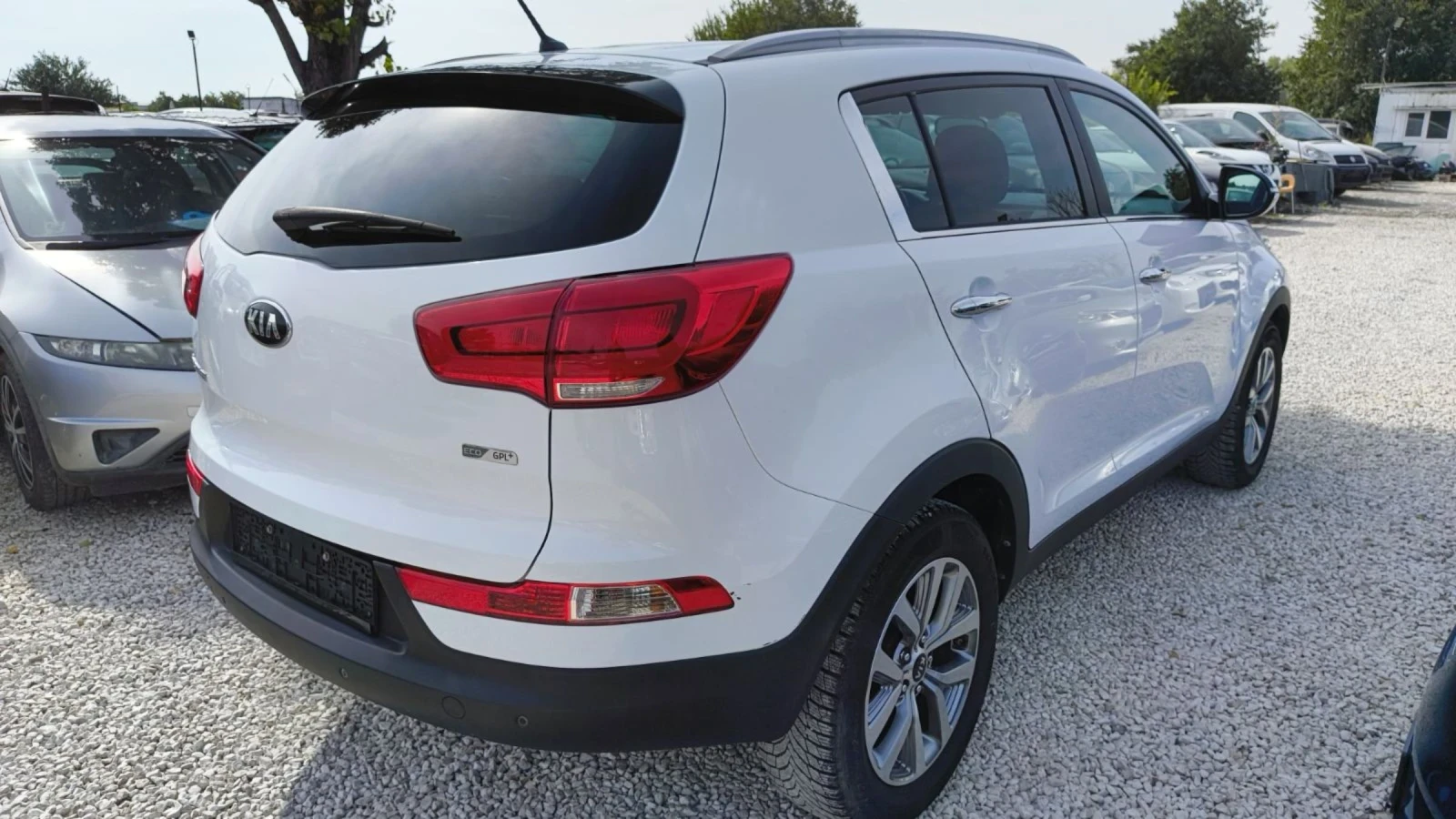 Kia Sportage 1, 6 ГАЗ/БЕНЗИН - изображение 3