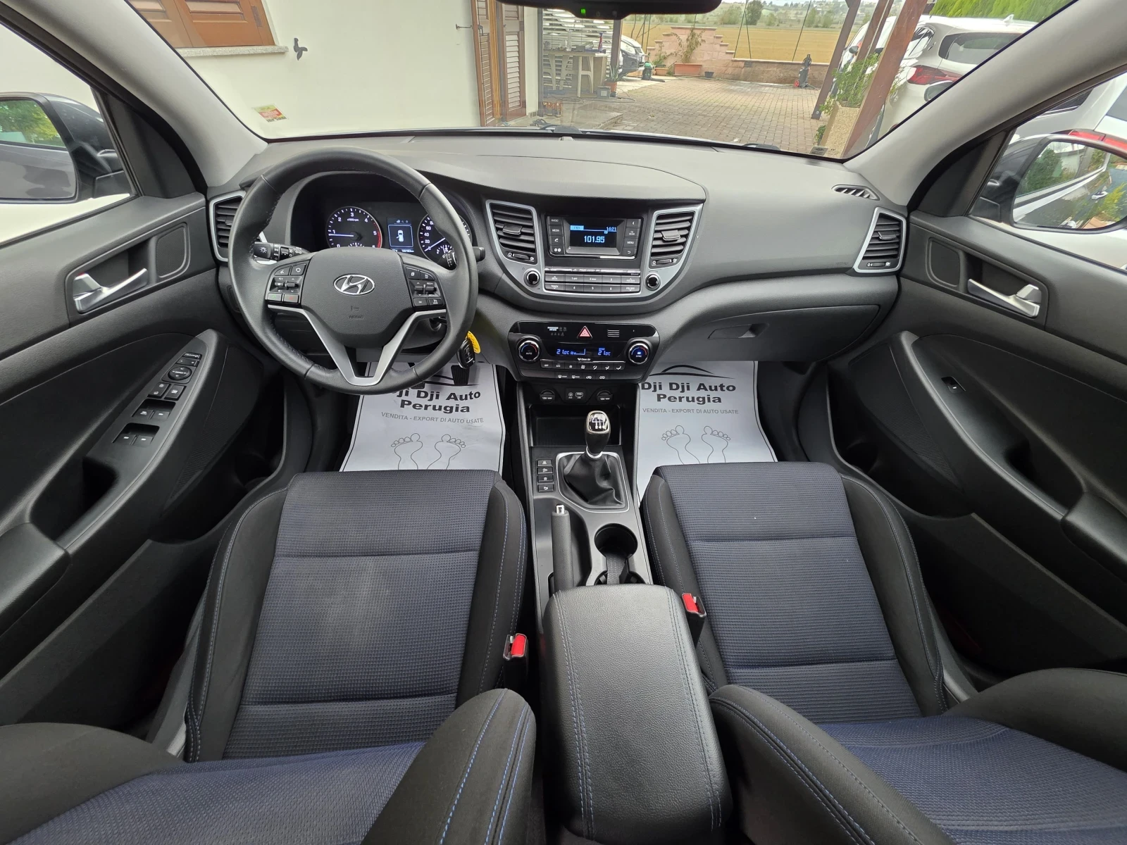 Hyundai Tucson 1.7CRDI - изображение 6